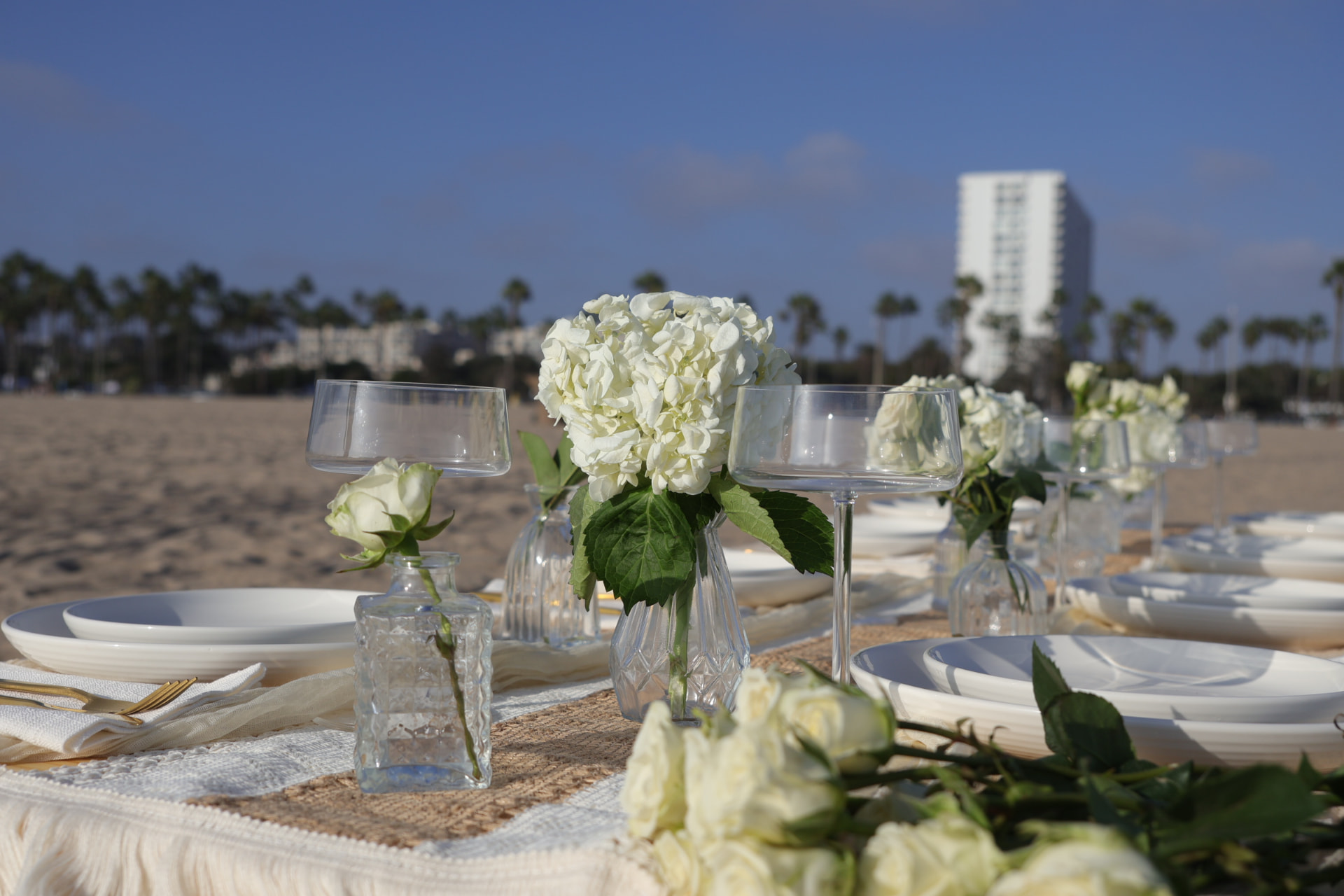White hydrangea table details